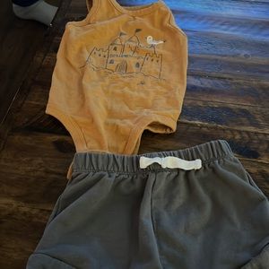 18M Little & Co Two Piece Outfit with Sandcastle Little Co.